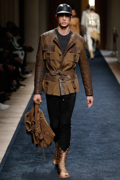 Look 36